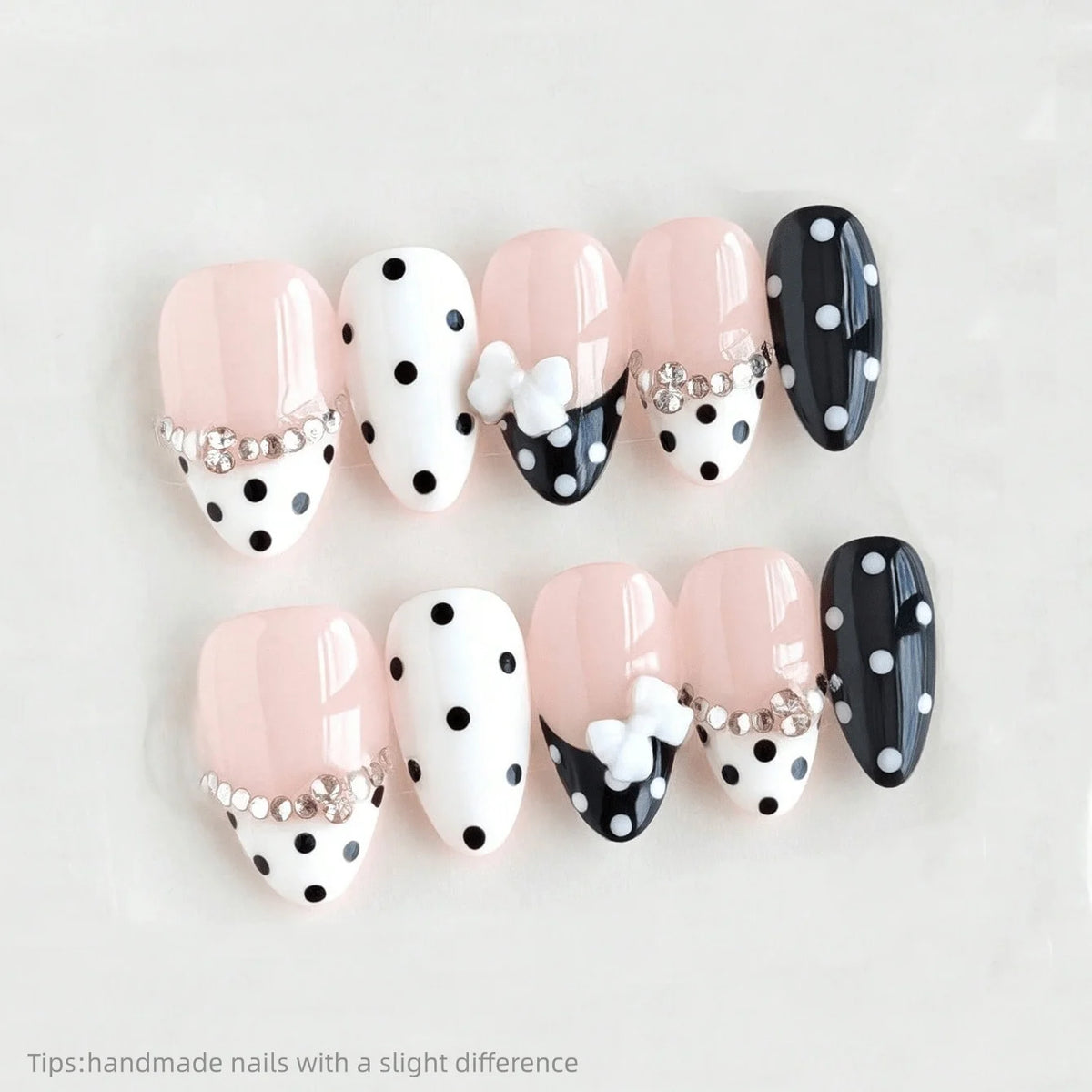 Monocromo Coquette